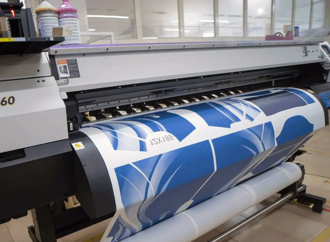 انواع استیکر لارج فرمت